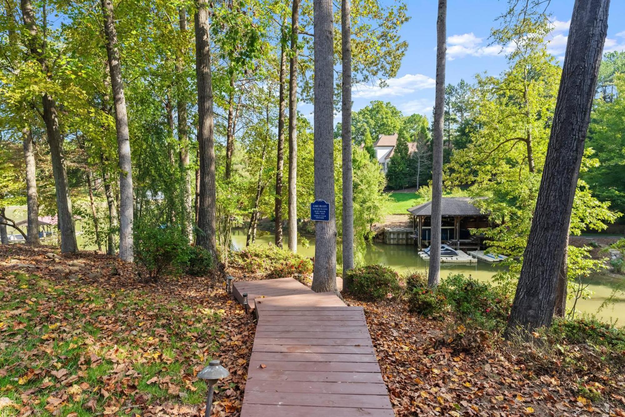 מורסוויל Lakeside Landing By Avantstay Private Dock מראה חיצוני תמונה
