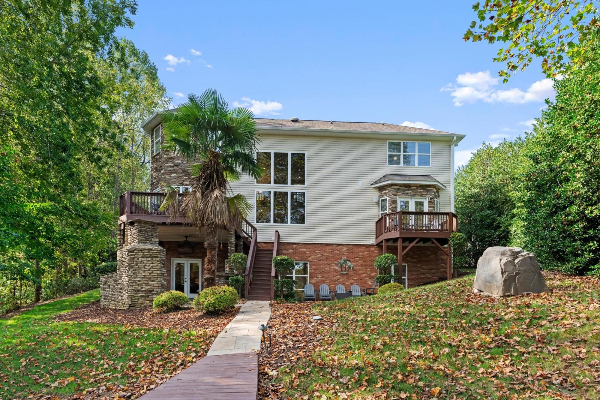 מורסוויל Lakeside Landing By Avantstay Private Dock מראה חיצוני תמונה
